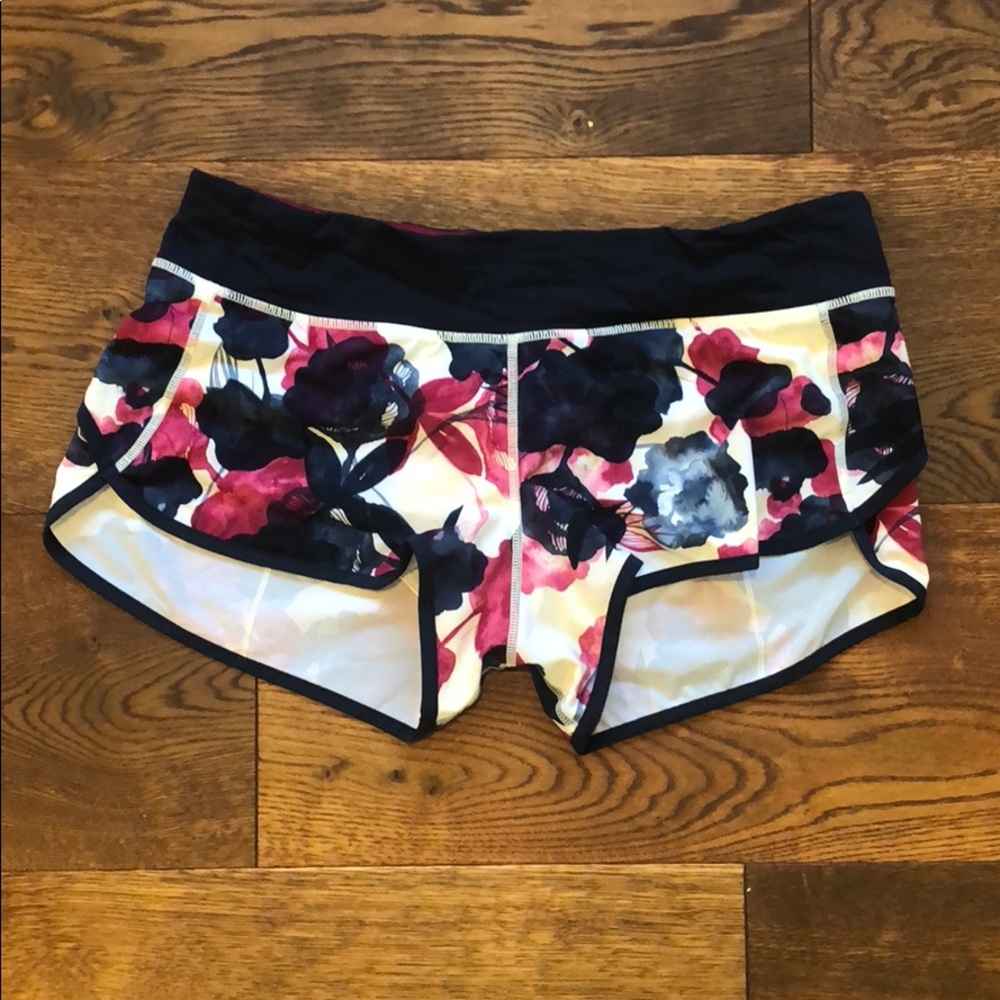 Lululemon Speed Short Sz 10